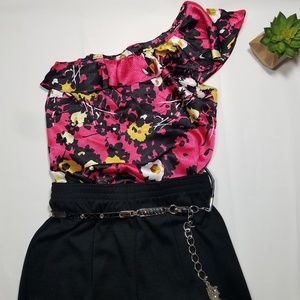 Limited Off Shoulder Top Ruffle